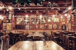Red Fox kitchen&pub since 1981 " Villanova" image