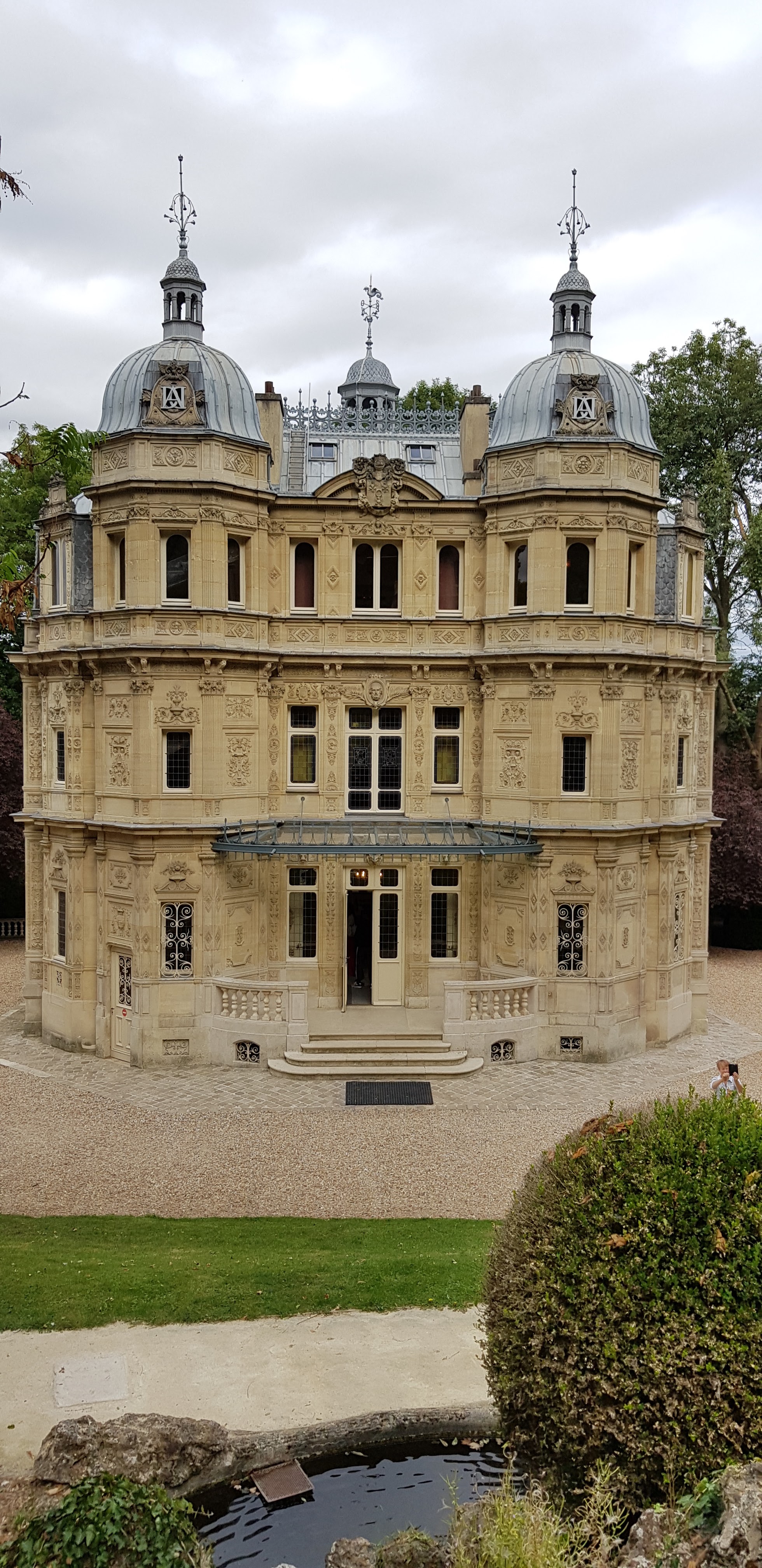 Photo n° 33 de l'avis de Hooman.e fait le 13/09/2019 à 00:06