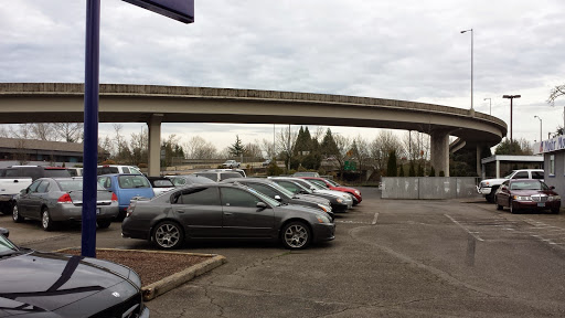 Used Car Dealer «Mohr Motors», reviews and photos, 808 12th St SE, Salem, OR 97302, USA