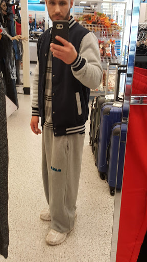 Clothing Store «Ross Dress for Less», reviews and photos, 620 Triangle Shopping Center, Longview, WA 98632, USA