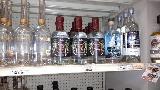 Liquor Store «Newport Liquor Store», reviews and photos, 2019 N Coast Hwy, Newport, OR 97365, USA