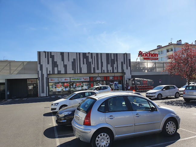 Auchan Supermarché Les Chanelles - Clermont