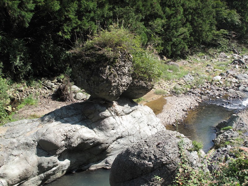 夫婦岩