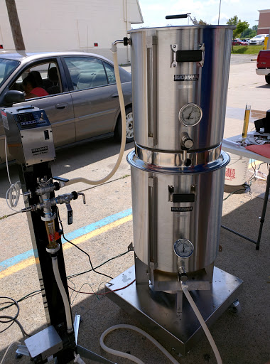 Liquor Store «Wine Barrel Plus», reviews and photos, 30303 Plymouth Rd, Livonia, MI 48150, USA