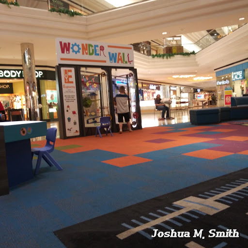 Shopping Mall «The Mall at Tuttle Crossing», reviews and photos, 5043 Tuttle Crossing Blvd, Dublin, OH 43016, USA