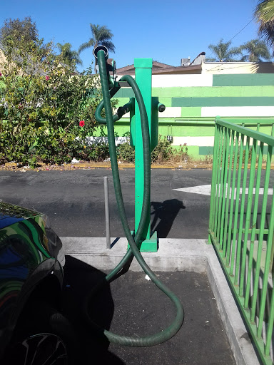 Car Wash «Magic Car Wash», reviews and photos, 1923 W Manchester Ave, Los Angeles, CA 90047, USA