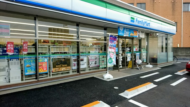 ファミリーマート 水戸大町三丁目店