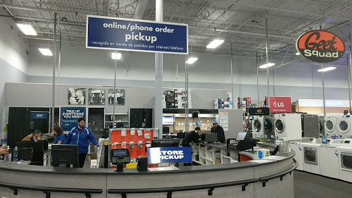 Electronics Store «Best Buy», reviews and photos, 2651 S Rochester Rd, Rochester Hills, MI 48307, USA