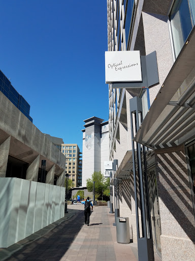 Optometrist «Optical Expressions - Esplanade», reviews and photos, 2425 E Camelback Rd #106, Phoenix, AZ 85016, USA