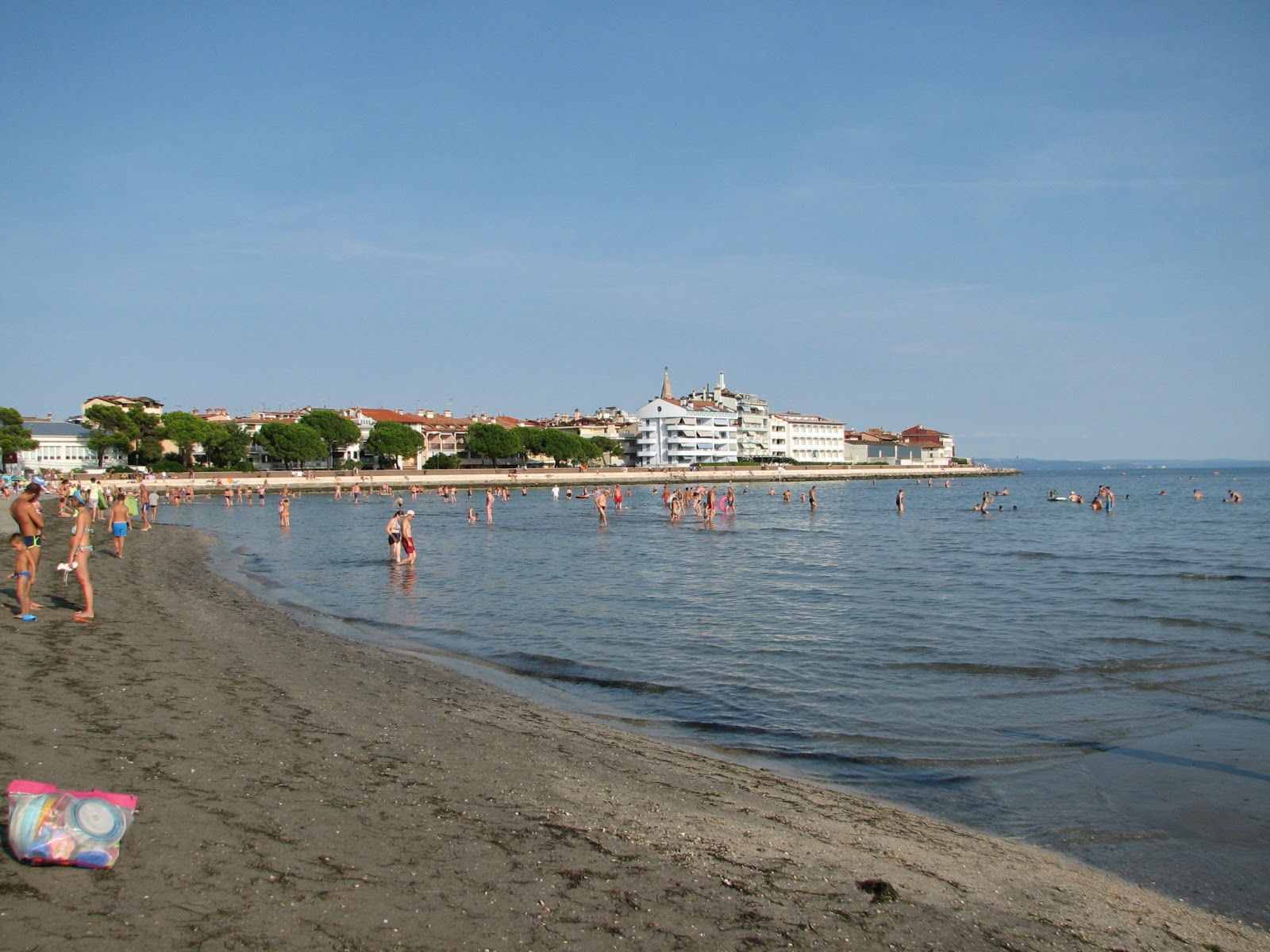 Spiaggia Costa Azzurra'in fotoğrafı - Çocuklu aile gezginleri için önerilir