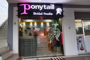 Ponytaill bridal studio image