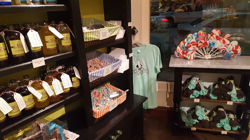 Dessert Shop «Sweet Moses», reviews and photos, 6800 Detroit Ave, Cleveland, OH 44102, USA