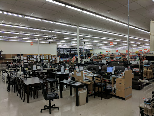 Discount Store «Big Lots», reviews and photos, 14155 Eureka Rd, Southgate, MI 48195, USA