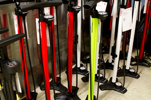 Bicycle Store «Phat Tire Bike Shop», reviews and photos, 3775 Mall Ave, Fayetteville, AR 72703, USA