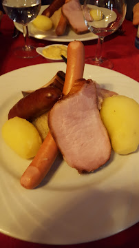 Choucroute d'Alsace du Restaurant de spécialités alsaciennes S'Kaechele à Strasbourg - n°15