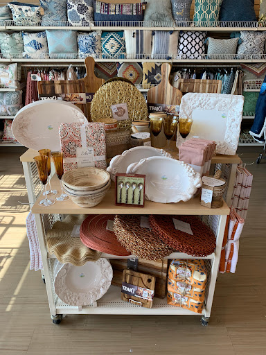 Home Goods Store «Tuesday Morning», reviews and photos, 2142 S Queen St, York, PA 17403, USA