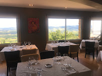 Atmosphère du Restaurant français La Table du Donjon à Val d'Oingt - n°10