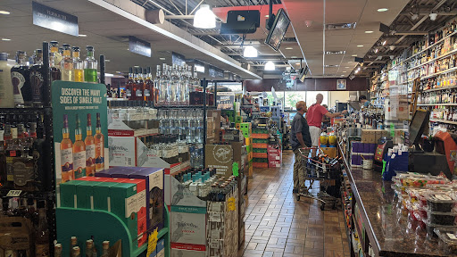 Liquor Store «Wine Palace», reviews and photos, 13971 Middlebelt Rd, Livonia, MI 48154, USA