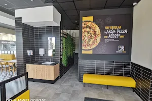 Debonairs Pizza Dibba image