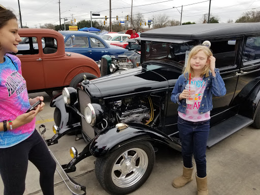 Auto Parts Store «Pep Boys Auto Parts & Service», reviews and photos, 8103 Marbach Rd, San Antonio, TX 78227, USA