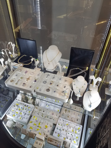 Jewelry Store «Meridian Diamond Co», reviews and photos, 780 Holcomb Bridge Rd, Roswell, GA 30076, USA