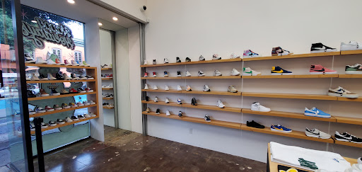 Shoe Store «Undefeated Santa Monica», reviews and photos, 2654 Main St # B, Santa Monica, CA 90405, USA