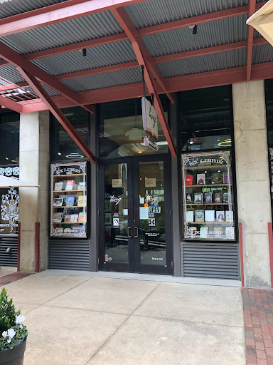 Book Store «The Twig Book Shop», reviews and photos, 306 Pearl Pkwy #106, San Antonio, TX 78215, USA