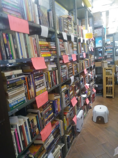 Book Store «Quarter Price Books», reviews and photos, 3820 Shepherd Dr, Houston, TX 77098, USA