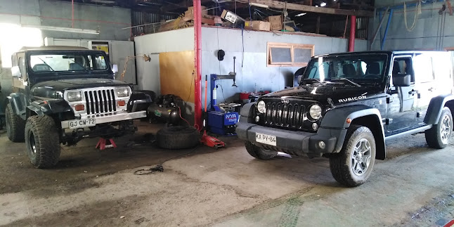 Automotriz Natales (garage & Mechanical workshop) 🔧 - Taller de reparación de automóviles