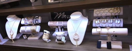 Gift Shop «The Paper Store», reviews and photos, 855 Grand Army of the Republic Hwy, Somerset, MA 02726, USA