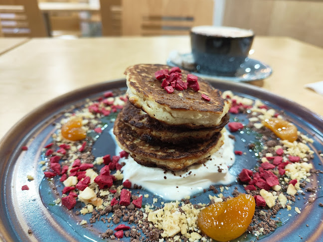 Reviews of The Hive Cafe and Bakery in Birmingham - Coffee shop