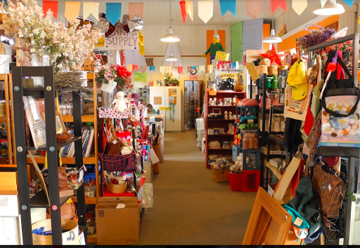 MECCA: Materials Exchange Center for Community Arts, 449 Willamette St, Eugene, OR 97401, USA, 