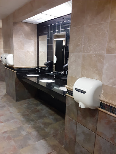 Movie Theater «Park West 14», reviews and photos, 3400 Village Market Pl, Morrisville, NC 27560, USA