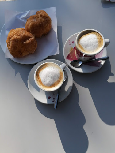 Comentários e avaliações sobre o Caffe Creme Cafetaria