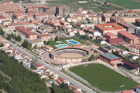Ayuntamiento De El Burgo De Osma C. Mayor, 9, 42300 El Burgo de Osma, Soria, España