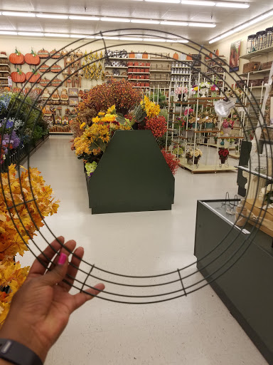 Craft Store «Hobby Lobby», reviews and photos, 2708 Wilma Rudolph Blvd, Clarksville, TN 37040, USA