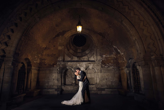 Brides & Grooms - Wedding Photography - Fényképész