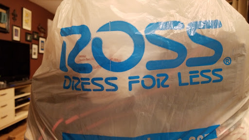 Clothing Store «Ross Dress for Less», reviews and photos, 475 E Lincoln Hwy, New Lenox, IL 60451, USA