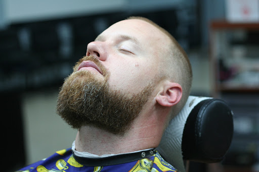 Barber Shop «Master Clips Barber Shop Bound Brook», reviews and photos, 440 W Union Ave #5, Bound Brook, NJ 08805, USA