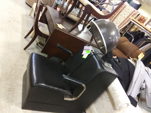 Thrift Store «Second Image Thrift Store», reviews and photos, 9103 US-19, Pinellas Park, FL 33782, USA