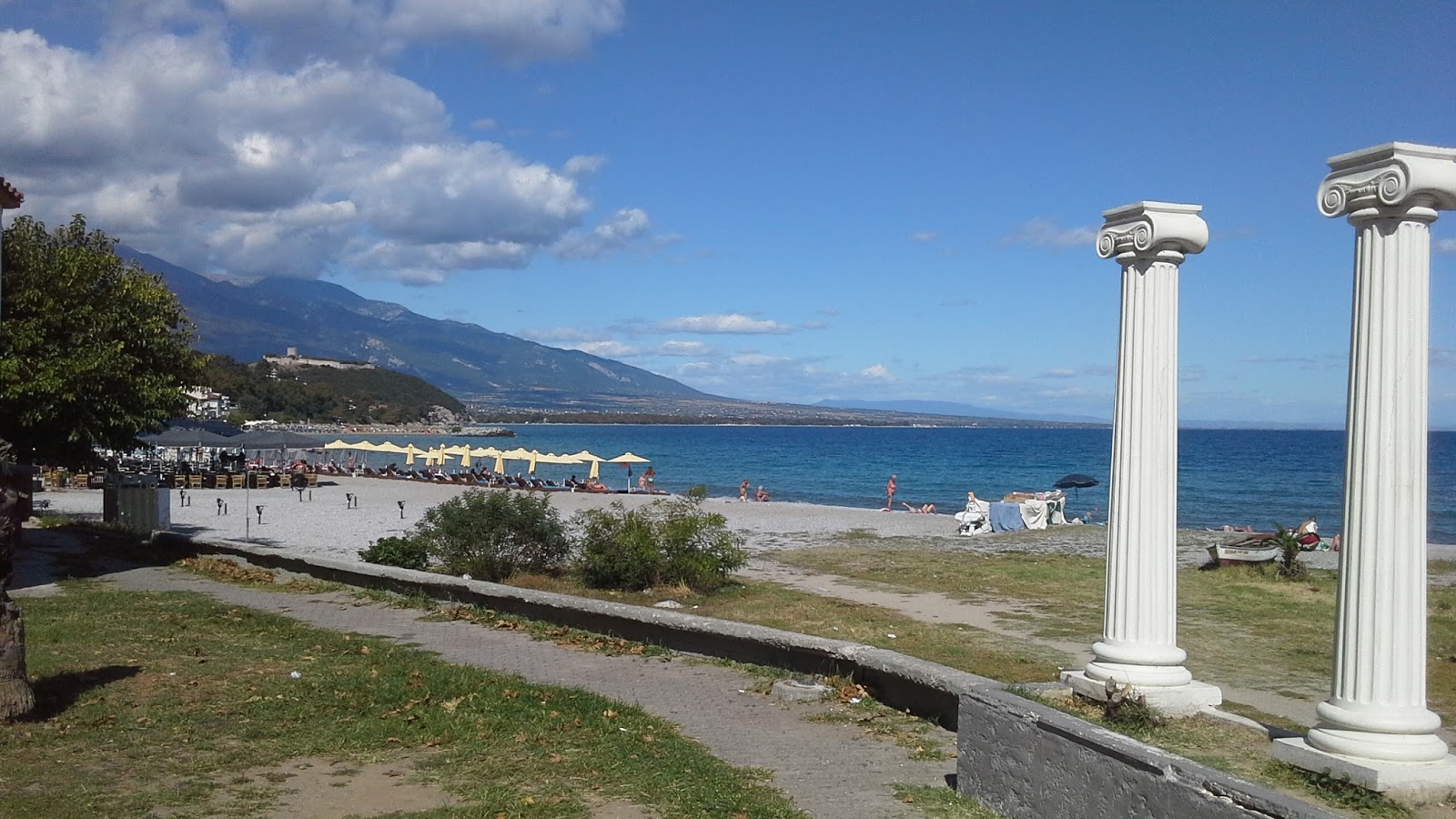 Zdjęcie Platamon beach i osada
