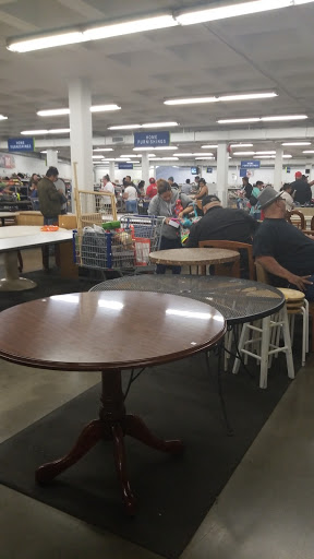 Thrift Store «Deseret Industries Thrift Store», reviews and photos, 2720 E 11th St, Los Angeles, CA 90023, USA