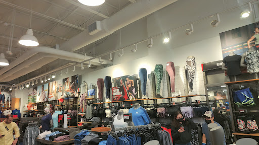 Clothing Store «Under Armour Factory House», reviews and photos, 12801 W Sunrise Blvd #429, Sunrise, FL 33323, USA