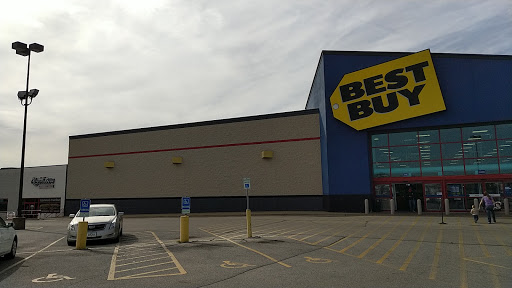 Electronics Store «Best Buy», reviews and photos, 4650 1st Ave NE, Cedar Rapids, IA 52402, USA