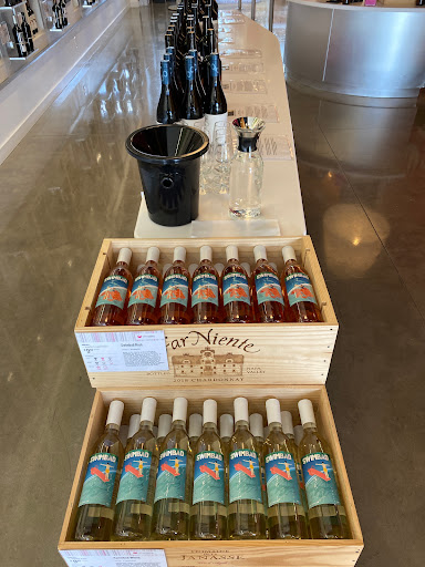 Wine Store «winestore. Morrisville», reviews and photos, 1008 Market Center Drive, Morrisville, NC 27560, USA