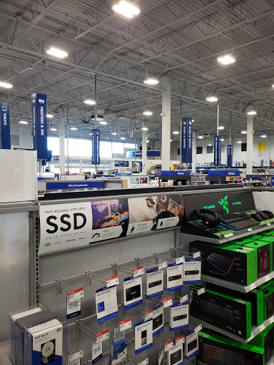 Electronics Store «Best Buy», reviews and photos, 5555 Glenway Ave #550, Cincinnati, OH 45238, USA