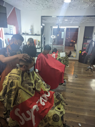 Opiniones de RED LINE en Cuenca - Barbería