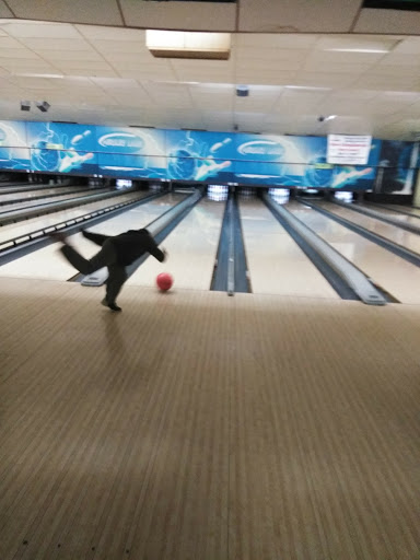 Bowling Alley «Mercury Lanes Inc», reviews and photos, 7630 Schaefer Rd, Dearborn, MI 48126, USA