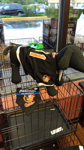 Pet Store «Pet Valu», reviews and photos, 4115 Mountain Rd #4193, Pasadena, MD 21122, USA