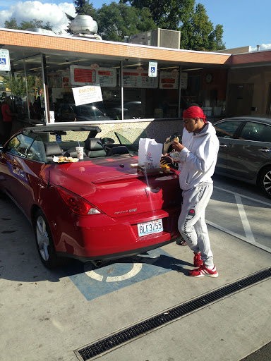 Auto Broker «Eastlake Auto Brokers», reviews and photos, 13105 NE 124th St, Kirkland, WA 98034, USA